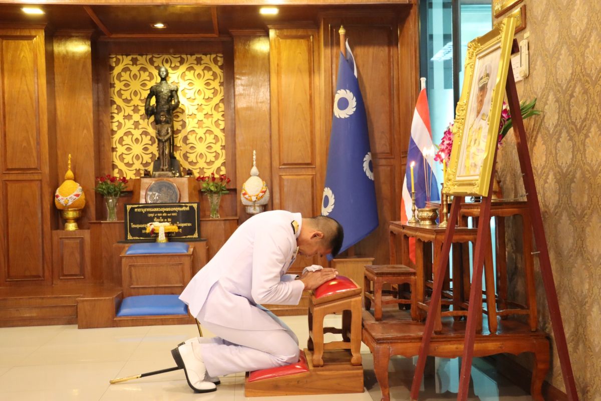 031168_02.jpg