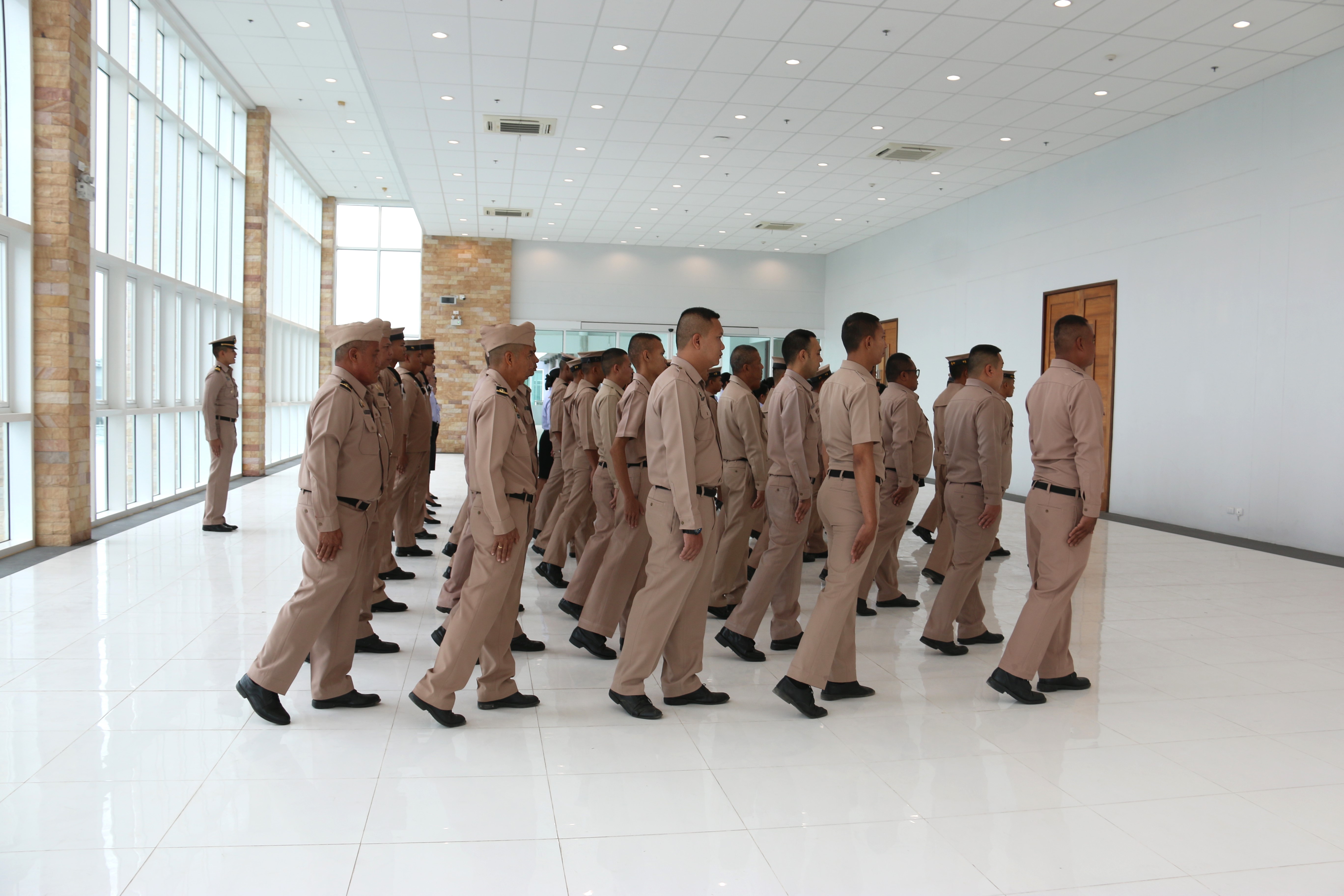121267_09.jpg