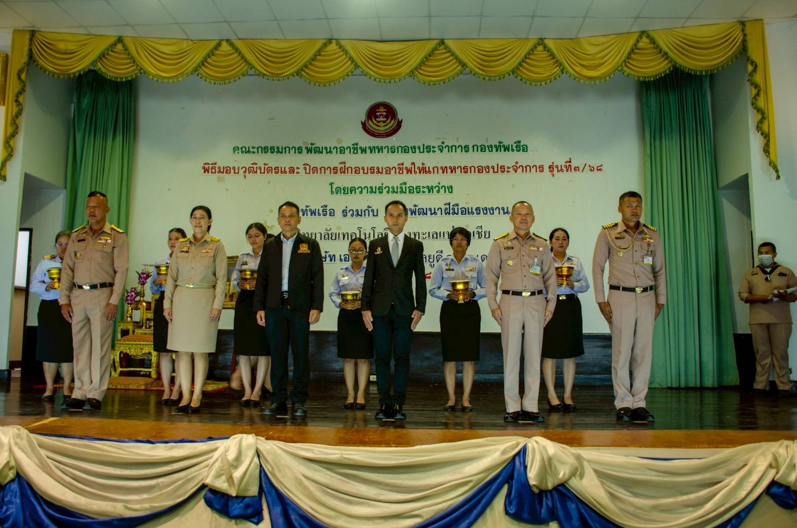 20046_0.jpg